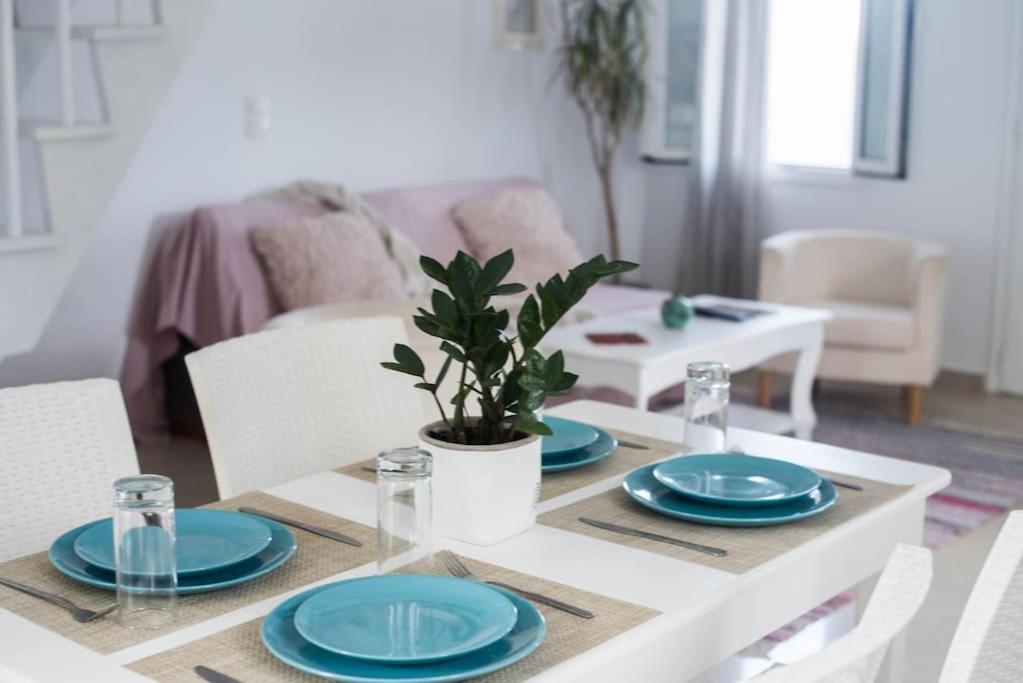 White Wave Villa, 3Min Walk From Beach Kamári 外观 照片